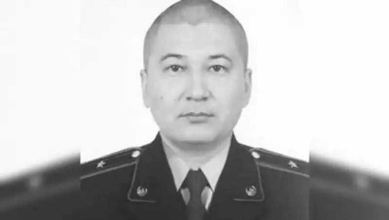 Полицейский погиб на трассе Уральск-Таскала