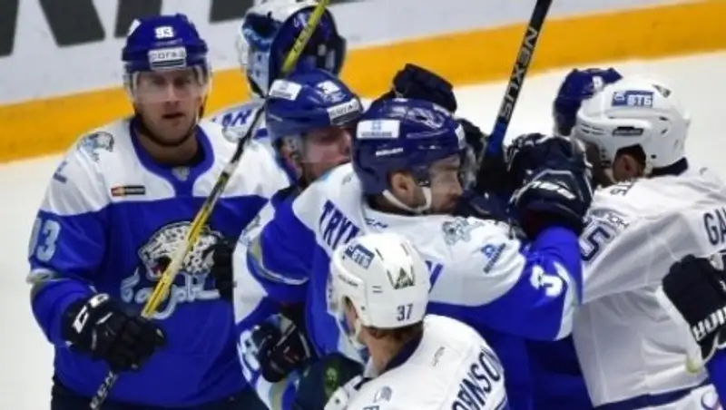 Астанинский «Барыс» обыграл московский «Динамо»