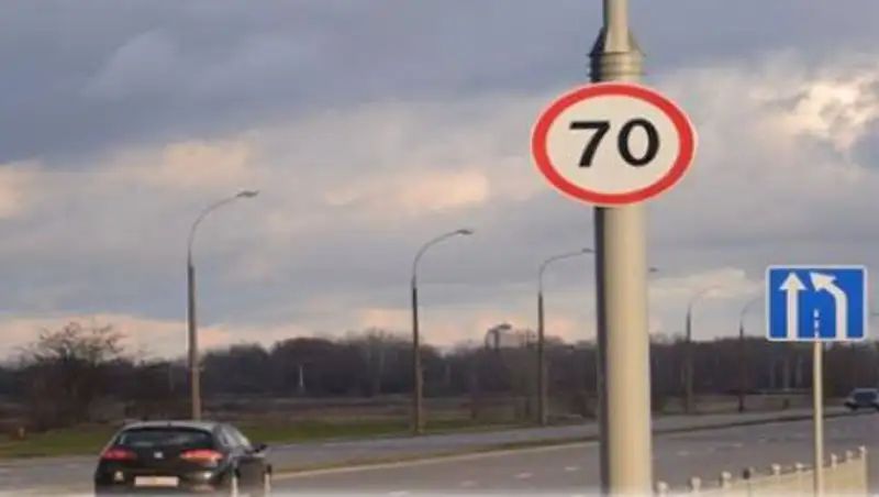 Скоростной режим изменен на оживленной улице в Нур-Султане