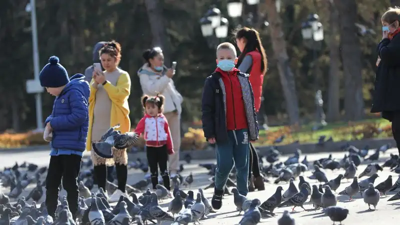 Казахстанцев стало больше на 269 тысяч человек