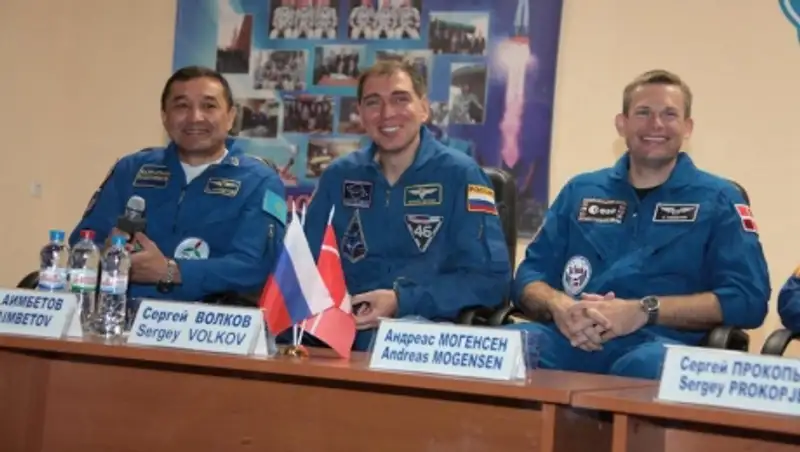 Экипаж транспортного пилотируемого корабля «Союз ТМА-18М» к старту готов