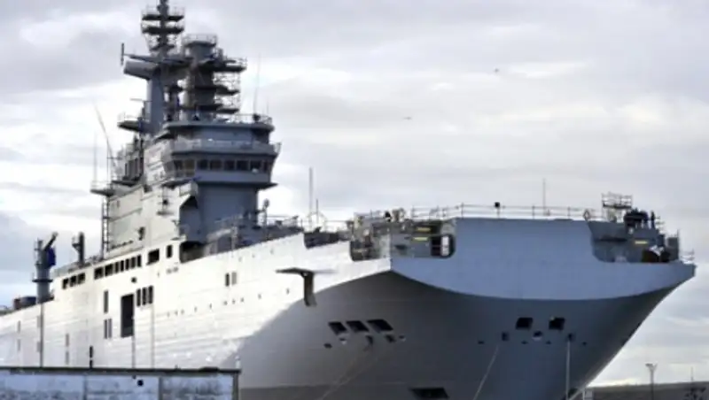 Французские профсоюзы назвали позицию Парижа по «Мистралям» слабостью