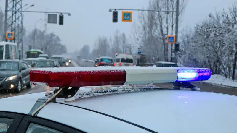 Парень разбился насмерть, упав с 25-го этажа в Астане