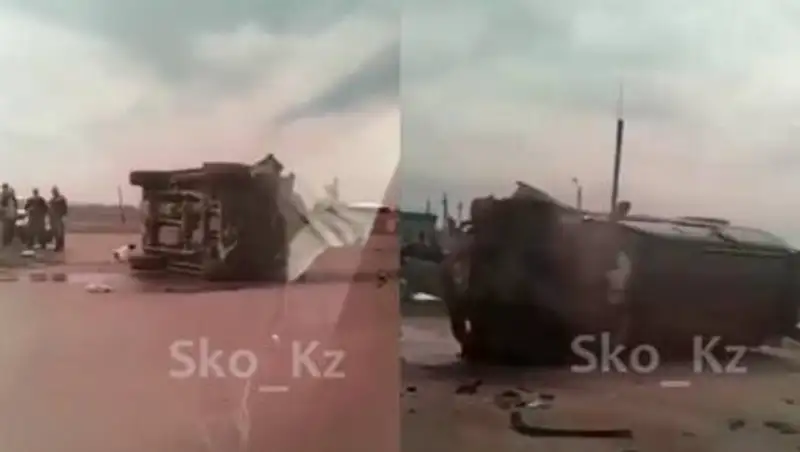 "Машина напополам" - двое погибли в жуткой аварии в СКО