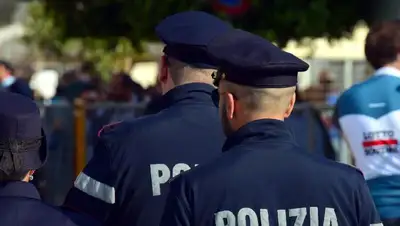 полиция Италии , фото - Новости Zakon.kz от 07.06.2022 13:10