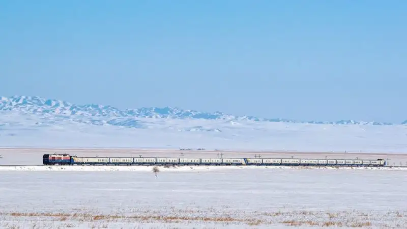Дополнительный поезд запустят между Алматы и Нур-Султаном