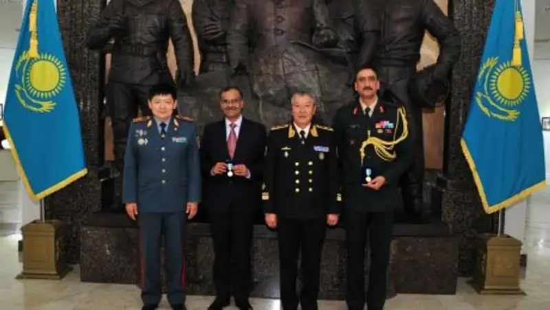 Заместитель Министра обороны РК встретился с Чрезвычайным и Полномочным Послом Республики Индия