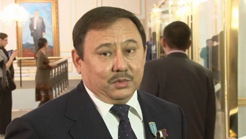 Порядок оплаты полета Аимбетова на МКС определится до конца 2015 года