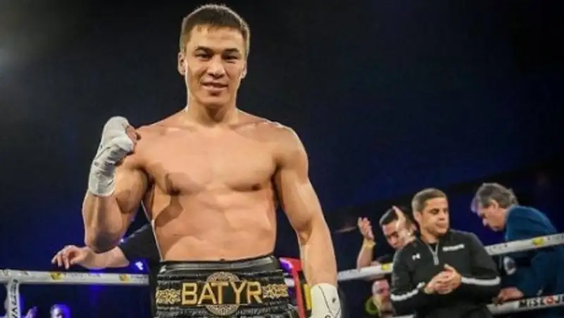 Джукембаев завоевал пояс WBC