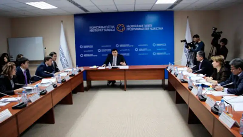 Школу бизнеса создадут при Национальной палате предпринимателей Казахстана, фото - Новости Zakon.kz от 24.12.2014 21:29