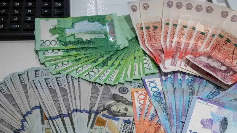 Курсы валют в обменниках Казахстана на 14 апреля