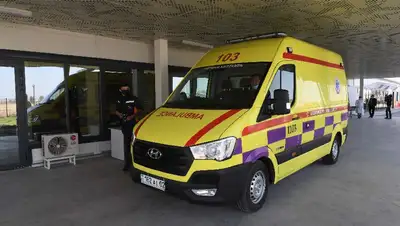 дети госпитализированы в больницу, фото - Новости Zakon.kz от 15.04.2022 14:17