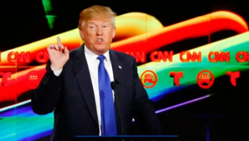 Трамп сравнил границы США со швейцарским сыром