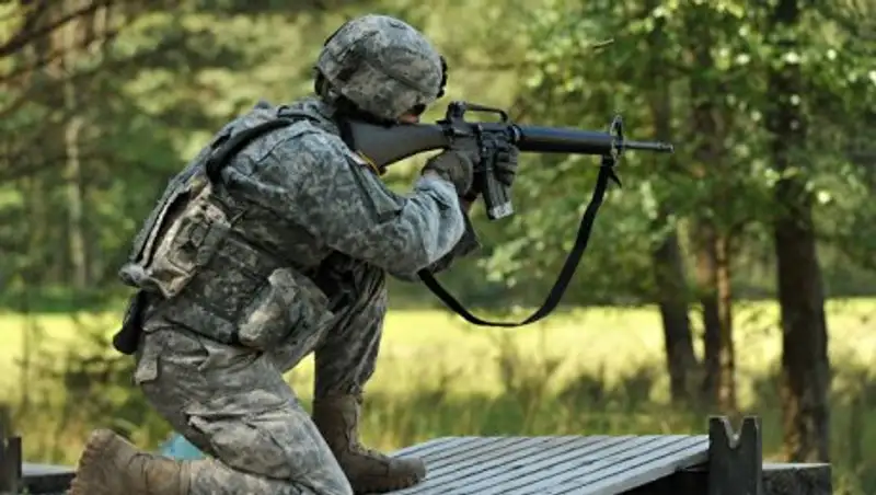 В Казахстане планируют создать фонд для финансирования прорывных военных идей