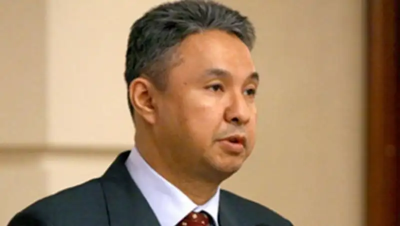 Депутат просит «разобраться» с министром образования Генеральную прокуратуру