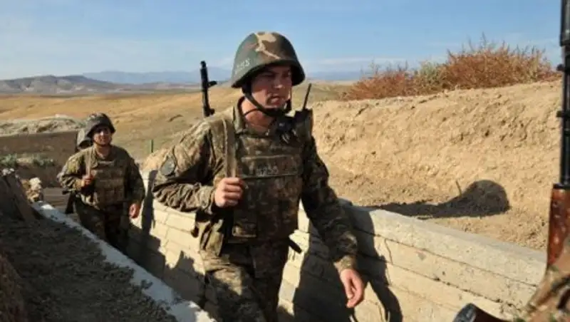 Армения заявила о возобновлении артобстрела с азербайджанской стороны