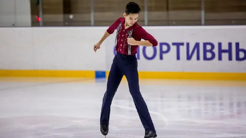 Казахстанец стал пятым на турнире по фигурному катанию в Германии