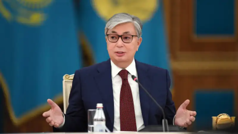 Токаев поздравил ХК "Барыс"