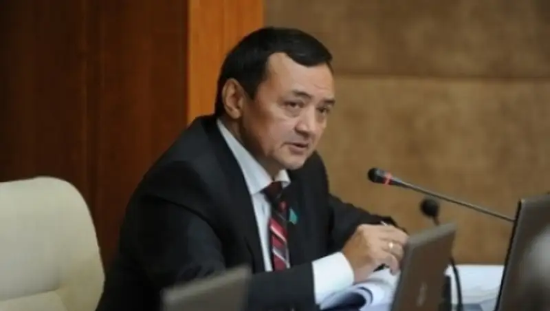 Депутат Тиникеев назвал работников нацкомпаний «никчемными»