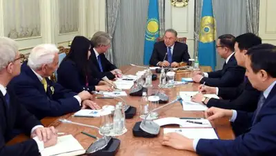 Фото: akorda.kz, фото - Новости Zakon.kz от 04.12.2017 17:35