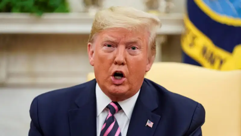 Посмотреть на их продажные лица. Трамп хочет посетить процесс по импичменту