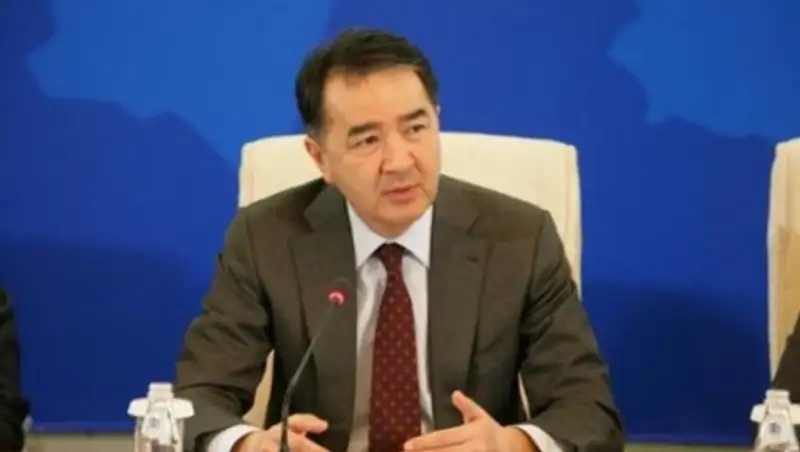 Сагинтаев пообещал взять на личный контроль местное содержание на крупных предприятиях