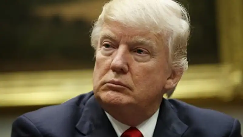 Кортеж Трампа попал в ДТП