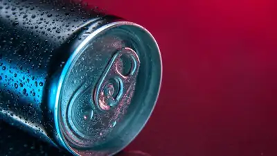 Ученые установили связь между газировкой и слабоумием, фото - Новости Zakon.kz от 15.04.2023 15:04