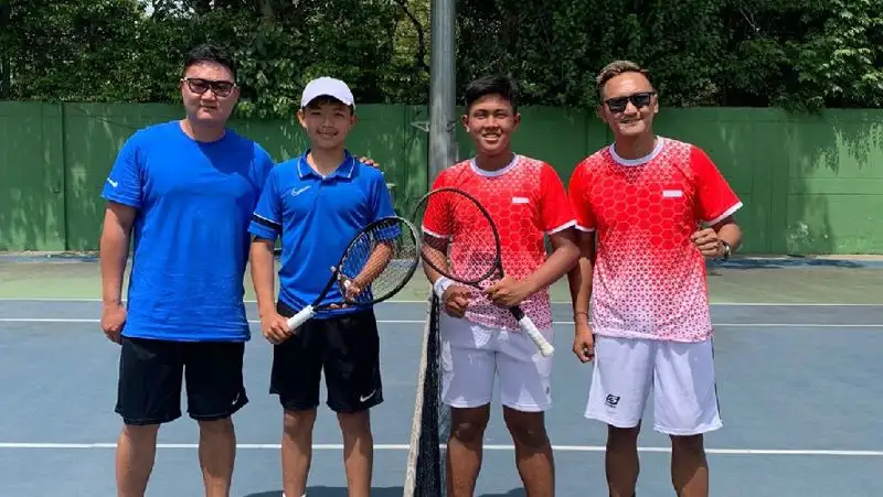 Казахстанские юниоры с победы начали отбор к Чемпионату мира по теннису