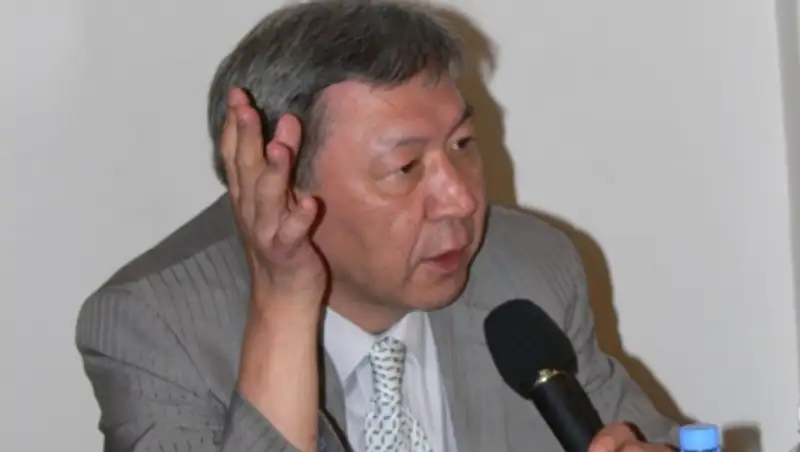 Скончался известный казахстанский юрист Газиз Мауленов