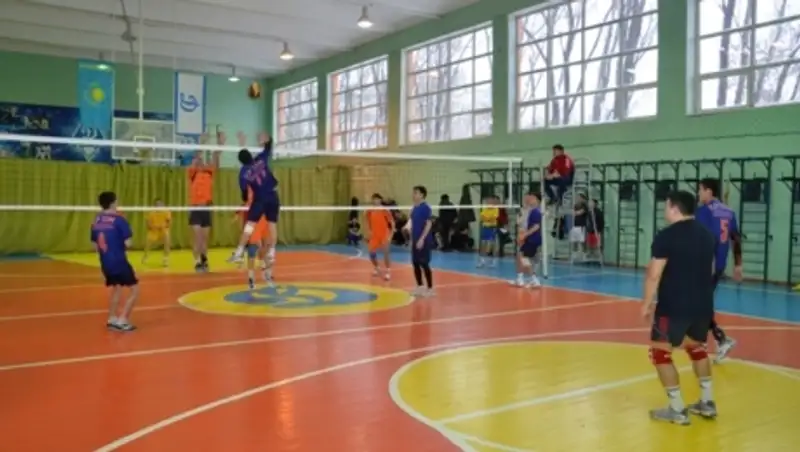 В Караганде в преддверии Дня Независимости проходит открытый турнир