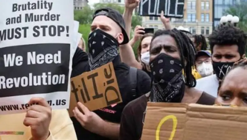 Доступ в Белый дом перекрыли из-за протеста в связи со смертью афроамериканца