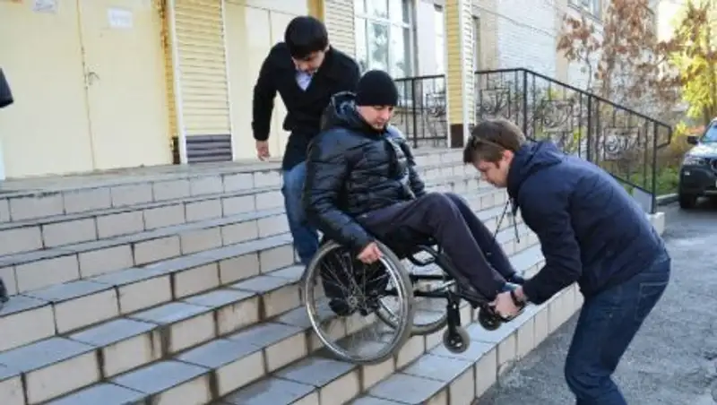 Более 700 объектов в Астане проверят на доступность для инвалидов