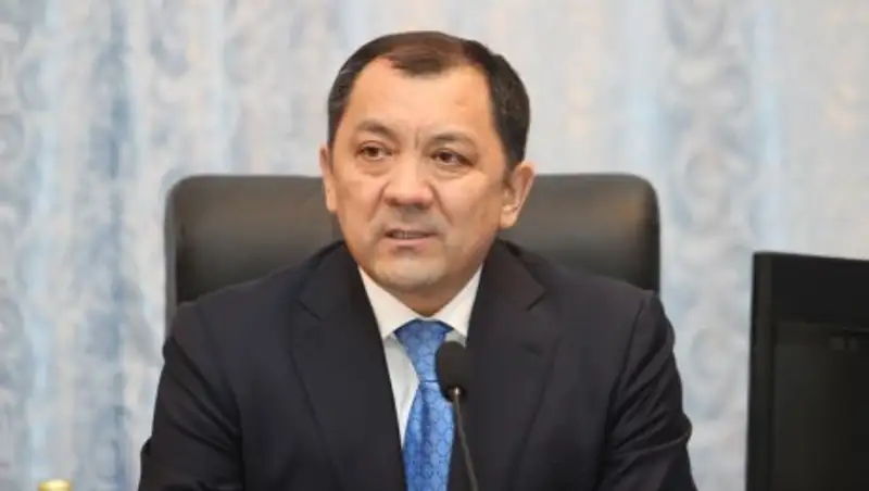 Соцсети «заставили» Нурлана Ногаева обследовать мусорные свалки