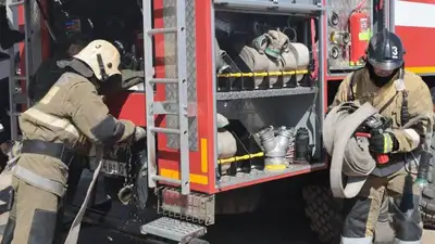 Мусорный полигон снова горит в Актобе, фото - Новости Zakon.kz от 01.07.2023 11:15