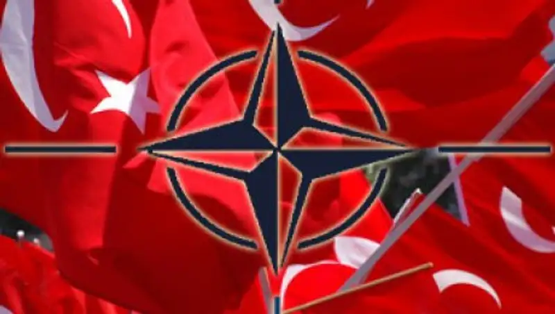 Турция может выйти из НАТО