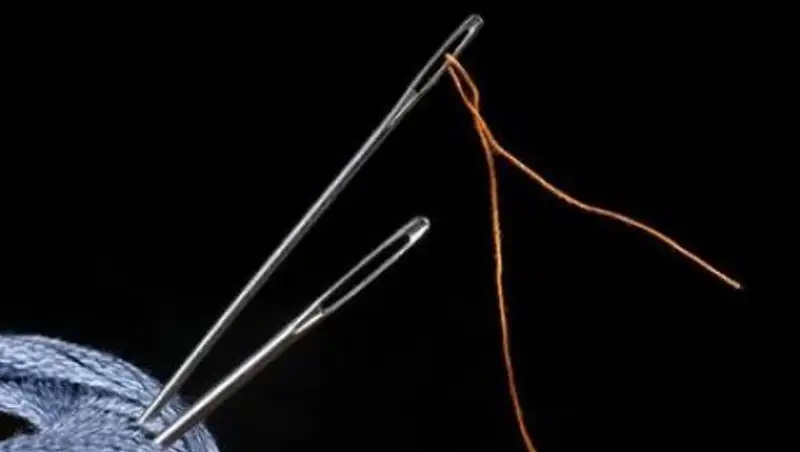 В Таджикистане женщина вонзила в тело ребенка 10 игл, чтобы вернуть мужа