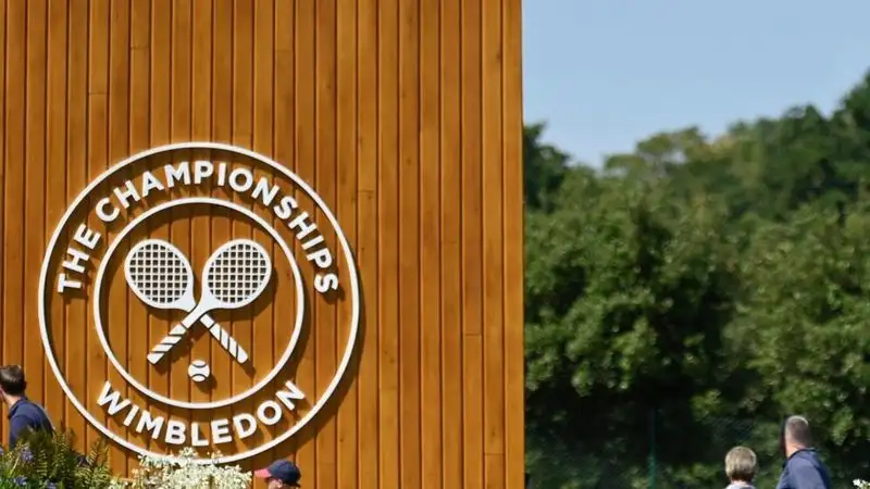"Уимблдон" планирует вернуть теннисистов из России и Беларуси после штрафа