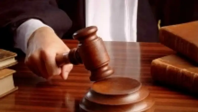 В ВКО воры, забывшие украденные деньги в такси, получили сроки в колонии