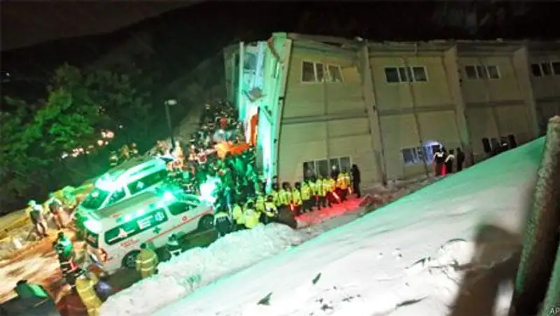 Обрушение здания в Южной Корее: девять погибших