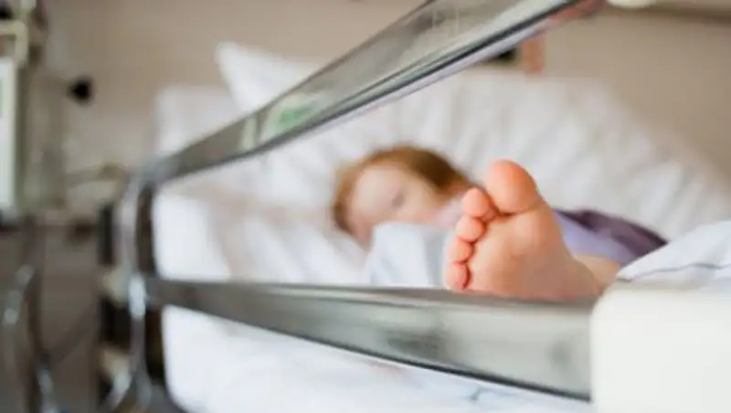 О причинах смерти 11-месячной девочки с пороками развития рассказал Байгабулов