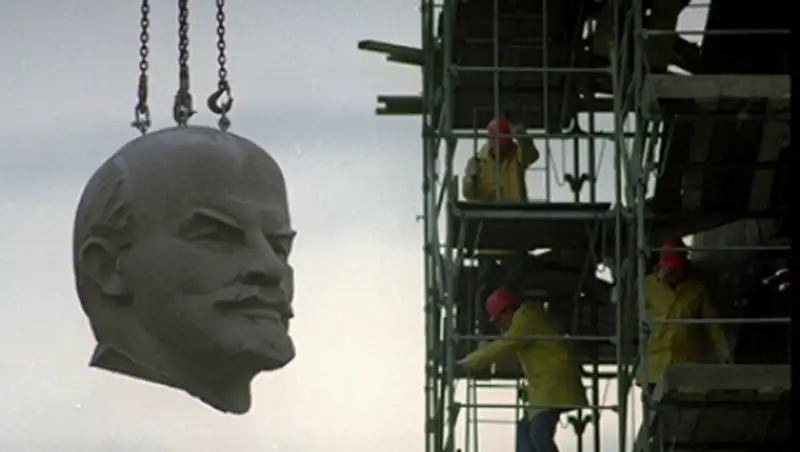 В Германии решили выкопать гигантскую голову Ленина