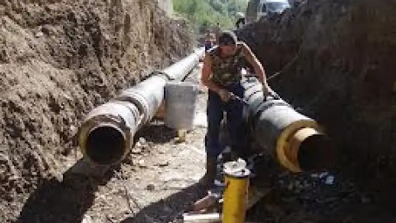 Замакима ЮКО ознакомился с ходом строительства соцобъектов