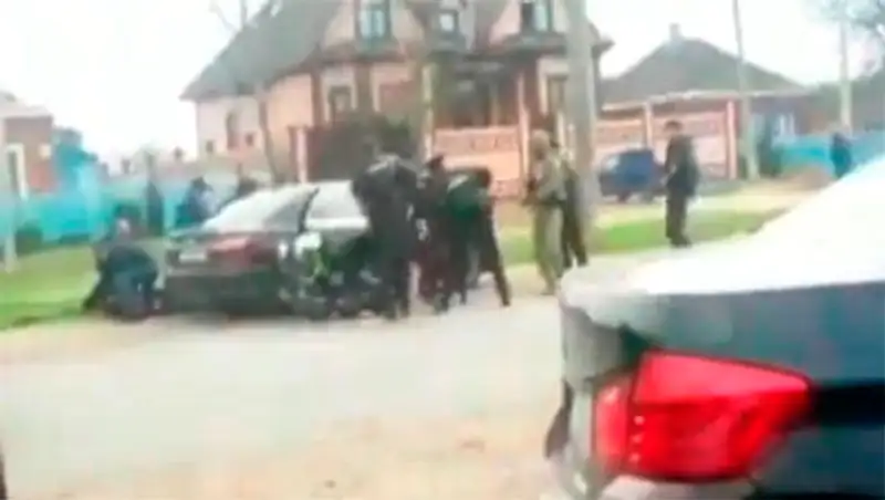 Появилось видео задержания убийц полицейских в Астрахани