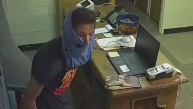 Американец совершил ограбление, натянув на голову трусы