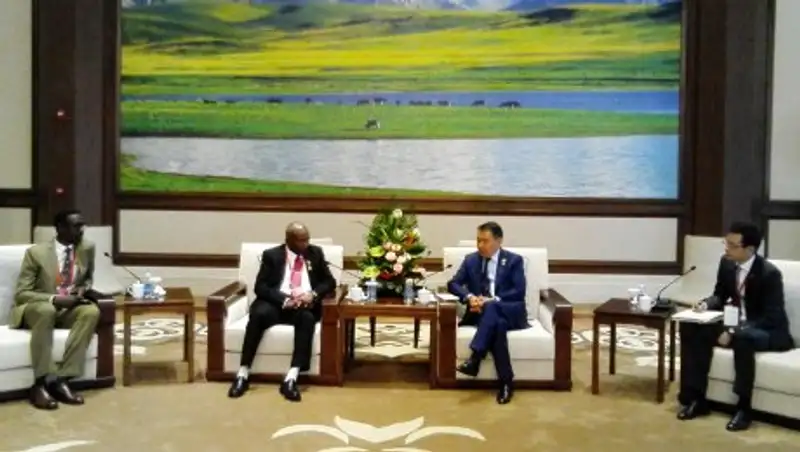 Мами в КНР провел ряд встреч с руководством верховных судов Судана, Таджикистана, России, Турции и Египта