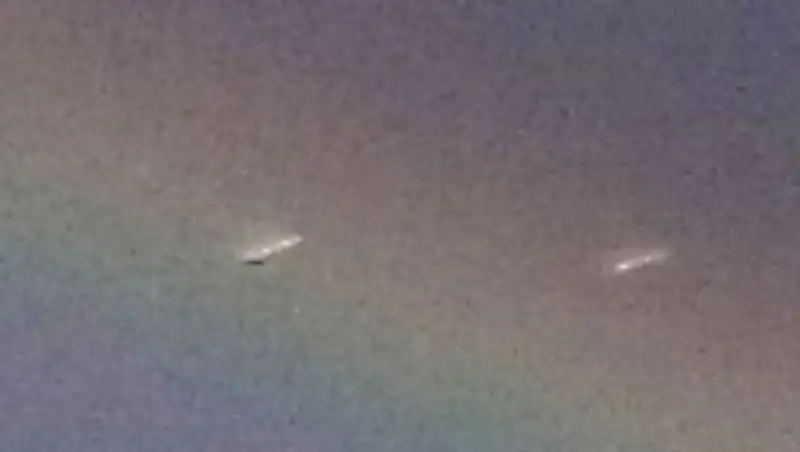 Фотографировавший радугу музыкант снял НЛО