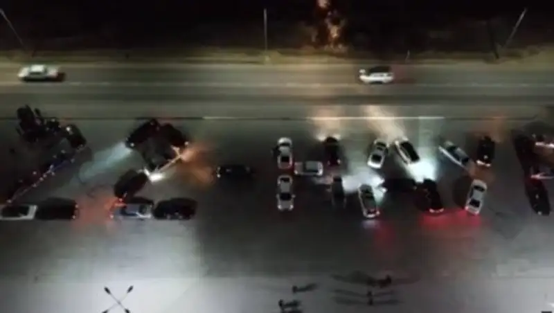 Автомобилисты Актау поздравили казахстанцев с Наурызом