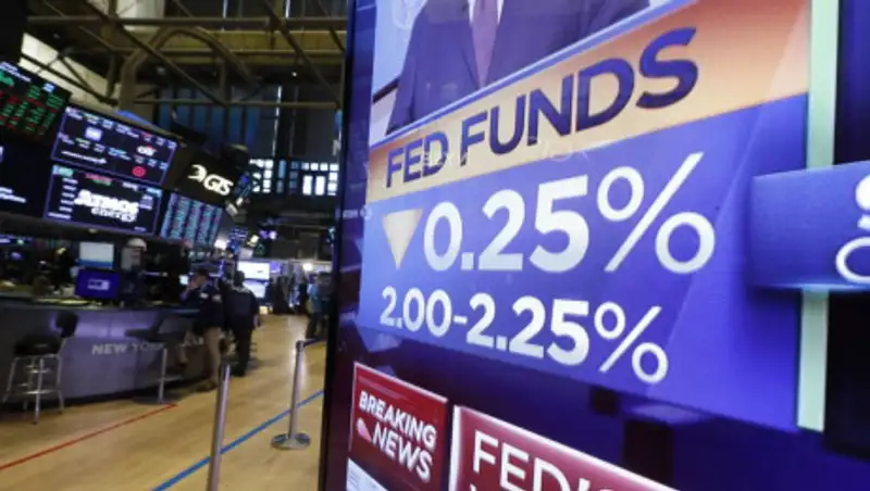 Как снижение базовой ставки влияет на темпы инфляции и банковские депозиты