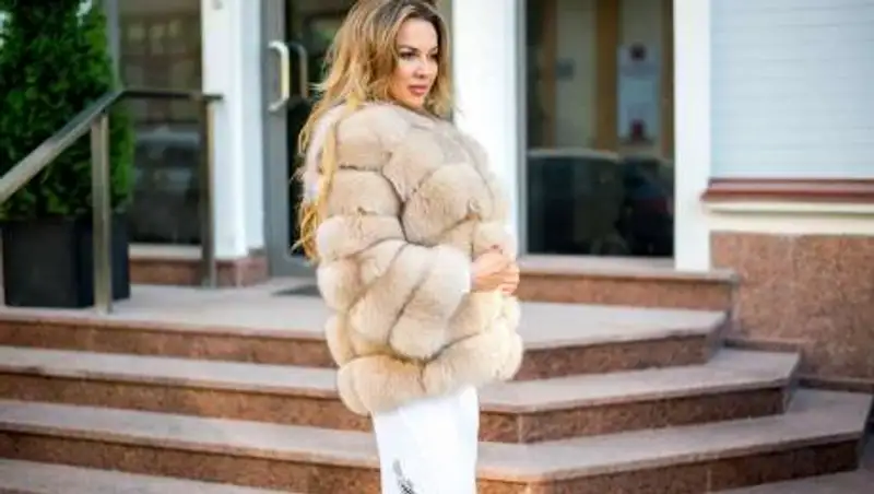 Мошенница завладела шубой пенсионерки в Кызылорде